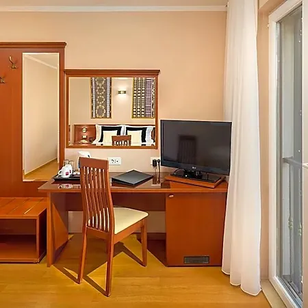 Andrea Hotel 4*